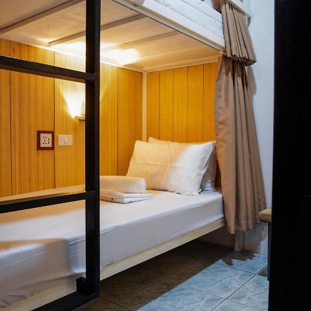 B&B Backpackers Coron Luaran gambar