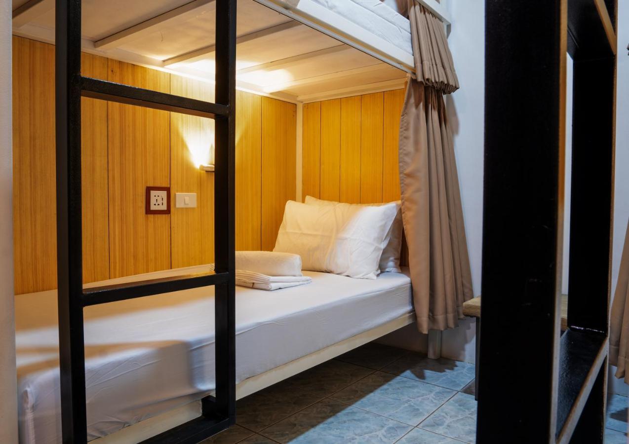 B&B Backpackers Coron Luaran gambar